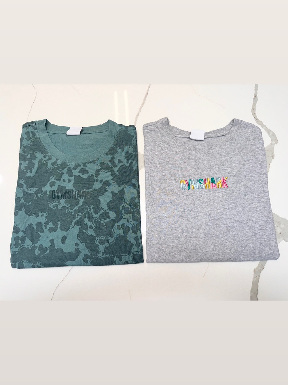 Gymshark Green Camo Tee & Grey Logo Short Sleeve Set